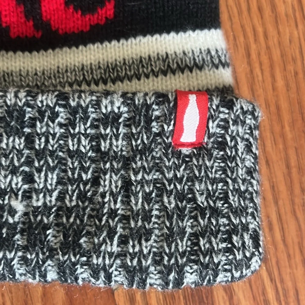 Coke Beanie - Picture 3 of 4